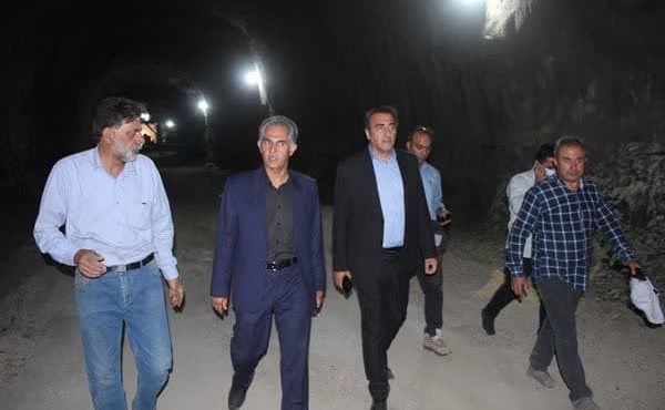 مدیرکل راه و شهرسازی استان ایلام خبر داد: تونل دوم راه کربلا  و راههای طرفین تا اربعین زیر بار ترافیک قرار می گیرد