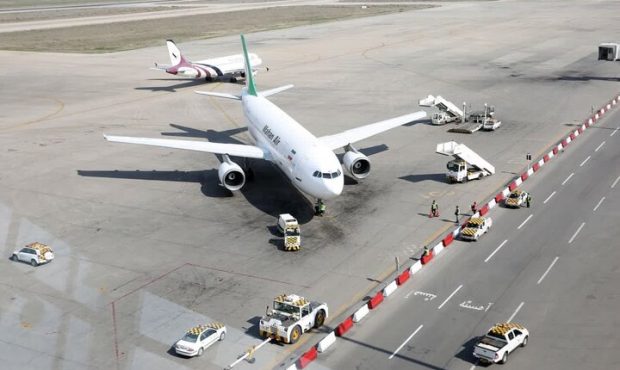 سرپرست فرودگاه شهدای ایلام خبر داد؛ افزایش پروازهای فرودگاه ایلام به ۳۲ پرواز در هفته برای اربعین