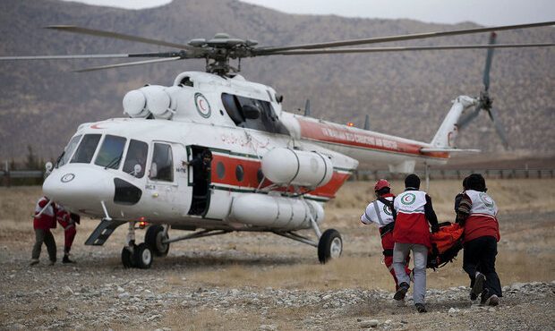 مدیرعامل جمعیت هلال احمر ایلام از استقرار ۲ فروند بالگرد هلال احمر برای ایام اربعین در مرز مهران خبر داد مدیرعامل جمعیت هلال احمر ایلام از استقرار ۲ فروند بالگرد هلال احمر برای ایام اربعین در مرز مهران خبر داد