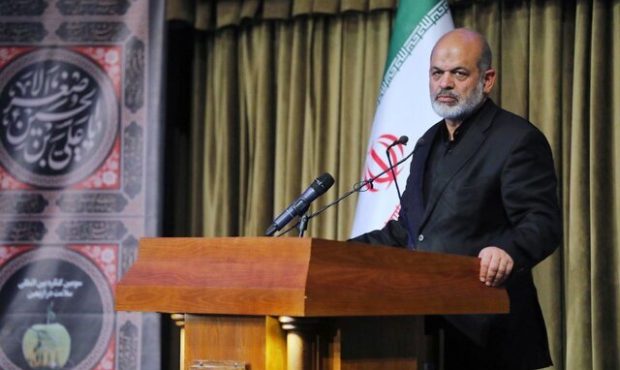 در صورتی که وزارت بهداشت تشخیص دهد گرمای هوا سلامت مردم را به خطر میاندازد ممکن است باز هم تعطیلی رخ بدهد در صورتی که وزارت بهداشت تشخیص دهد گرمای هوا سلامت مردم را به خطر میاندازد ممکن است باز هم تعطیلی رخ بدهد