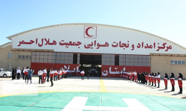 مدیرعامل جمعیت هلال احمر ایلام از تجهیز پایگاه امدادی و درمانی هلال احمر در پایانه مهران خبر داد مدیرعامل جمعیت هلال احمر ایلام از تجهیز پایگاه امدادی و درمانی هلال احمر در پایانه مهران خبر داد