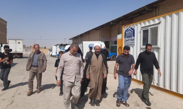 ستاد اجرایی فرمان حضرت امام(ره) در راستای ارائه خدمت و رفع موانع سر راه اربعین مرز مهران، جهادی و به صورت جدی پای کار است