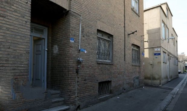 مدیرکل راه و شهرسازی استان ایلام تاکید کرد: ساکنان بافت فرسوده شهری ایلام از تسهیلات نوسازی استفاده کنند