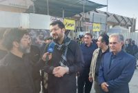 وزیر راه و شهرسازی در بازدید از پایانه مرزی مهران تاکید کرد: راههای منتهی به مرز مهران نسبت به سال‌های قبل توسعه یافته اند