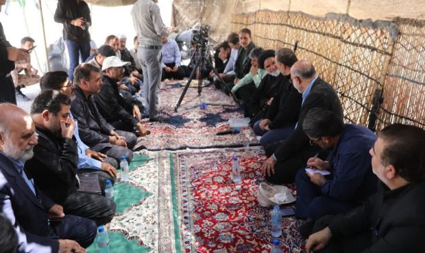 قدردانی استاندار ایلام و رییس ستاد اربعین استان از خادمان اباعبدالله الحسین (ع)