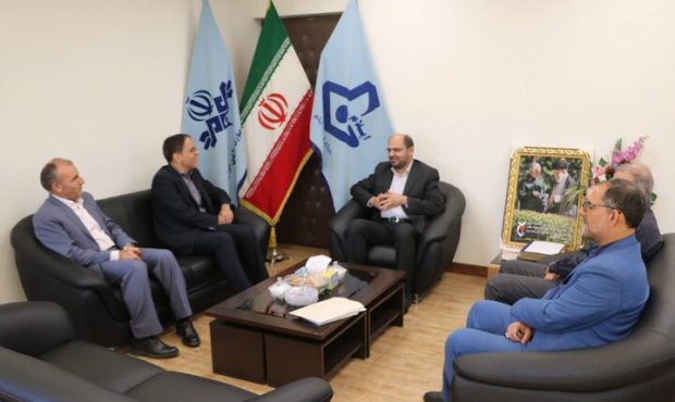 مدیرکل کمیته امداد امام‌خمینی(ره) ایلام خبر داد: خودکفایی ۲۲۰۰ خانواده مددجوی ایلامی