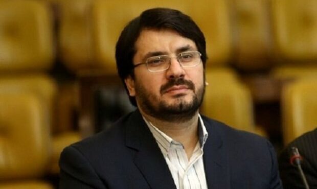 وزیر راه و شهرسازی تاکید کرد: تمهیدات لازم برای بازگشت زوار اندیشیده شده است وزیر راه و شهرسازی تاکید کرد: تمهیدات لازم برای بازگشت زوار اندیشیده شده است