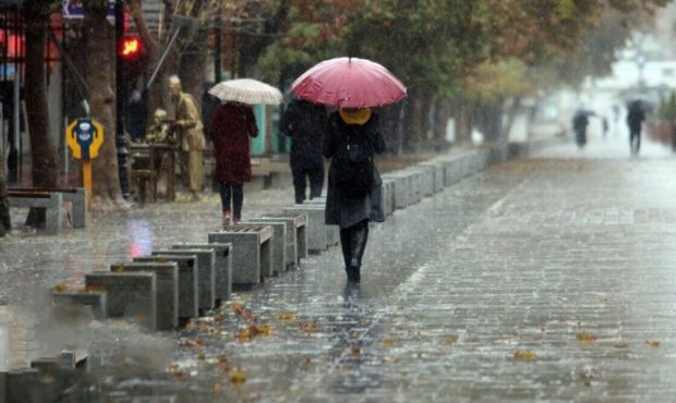 رییس گروه پیش بینی هواشناسی استان ایلام خبر داد: فعالیت ۲ ریزموج بارشی در ایلام طی هفته جاری