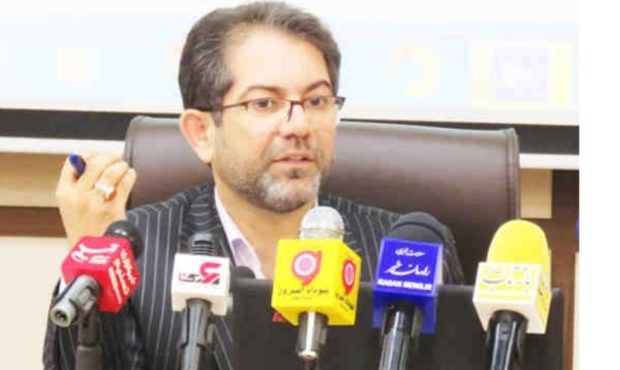 رییس سازمان مدیریت و برنامه ریزی ایلام از کسب رتبه اول مبادله موافقت‌نامه طرح‌های تملک دارایی‌های سرمایه‌ای کشور خبر داد