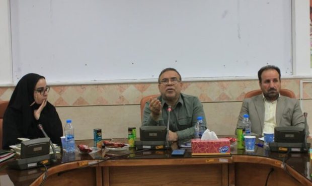 دبیر شورای مشاوران ایثارگران وزارت کشور خبر داد: یک هزار و ۳۶۰ قانون در حوزه ایثارگری وضع شده است دبیر شورای مشاوران ایثارگران وزارت کشور خبر داد: یک هزار و ۳۶۰ قانون در حوزه ایثارگری وضع شده است