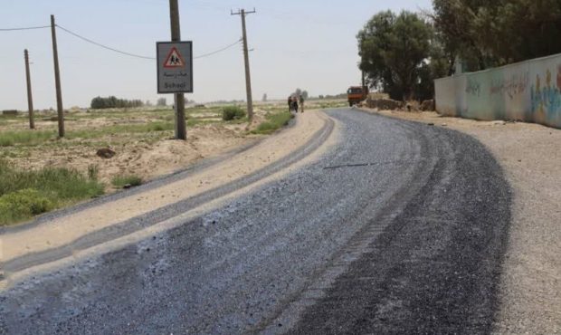 مدیرکل راهداری و حمل و نقل جاده‌ای ایلام از روکش آسفالت محور زرنه- سومار به طول ۱۲ کیلومتر خبر داد