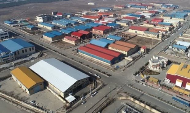 مدیرعامل شرکت شهرک های صنعتی ایلام خبر داد: ۲۰۰ میلیارد ریال برای زیرساخت های شهرک های صنعتی ایلام هزینه شد