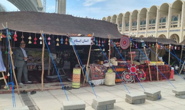 سرپرست امور عشایر استان ایلام خبر داد: شرکت عشایر ایلام با ارائه ۱۴۰ محصول در نمایشگاه ملی روستا و عشایر