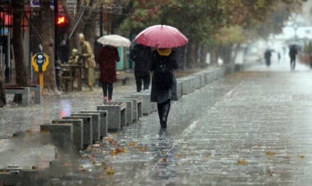 کارشناس هواشناسی ایلام خبر داد: سامانه بارشی از روز سه شنبه وارد ایلام می شود