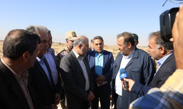 استاندار ایلام خبر داد: ۱۰۰ هکتار زمین برای نهضت ملی مسکن مهران تأمین شد استاندار ایلام خبر داد: ۱۰۰ هکتار زمین برای نهضت ملی مسکن مهران تأمین شد