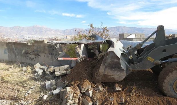 مدیرعامل شرکت آب منطقه ای ایلام از رفع تصرف بیش از ۲۵۰ متر مربع اراضی بستر رودخانه خبر داد مدیرعامل شرکت آب منطقه ای ایلام از رفع تصرف بیش از ۲۵۰ متر مربع اراضی بستر رودخانه خبر داد