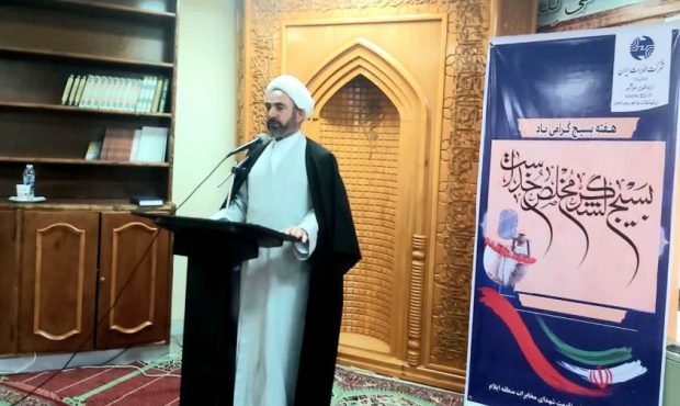 امام جمعه ایلام تاکید کرد: صهیونیست‌ها با پیشرفته‌ترین تجهیزات توان مقابله با حماس را ندارند