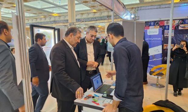 بازدید استاندار ایلام از بیست و چهارمین نمایشگاه دستاوردهای پژوهشی، فناوری و فنبازار کشور بازدید استاندار ایلام از بیست و چهارمین نمایشگاه دستاوردهای پژوهشی، فناوری و فنبازار کشور