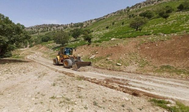 مدیرکل امور عشایر استان:سالانه چهار هزار کیلومتر راه عشایری در ایلام مرمت و بازسازی میشود مدیرکل امور عشایر استان:سالانه چهار هزار کیلومتر راه عشایری در ایلام مرمت و بازسازی میشود