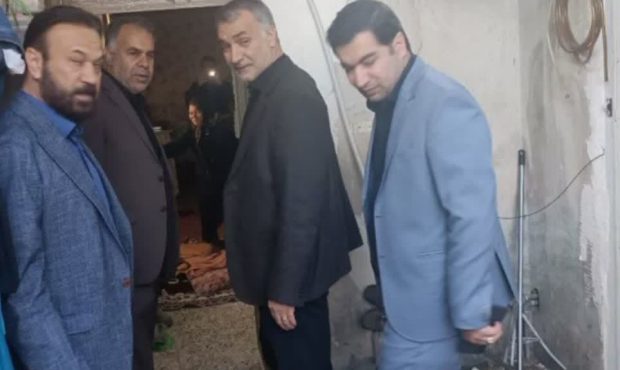 معاون استاندار ایلام از توزیع اقلام اساسی بین خانوارهای آسیب‌دیده ناشی از سیل خبر داد