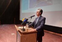 آهنگ پیشرفت توسعه راههای استان در مقایسه با سال های گذشته  کم نظیر است