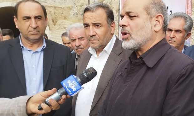 دکتر وحیدی: تونل کبیرکوه بهعنوان یکی از مطالبات مهم مردم، دهه فجر امسال مورد بهره.برداری قرار میگیرد دکتر وحیدی: تونل کبیرکوه بهعنوان یکی از مطالبات مهم مردم، دهه فجر امسال مورد بهره.برداری قرار میگیرد