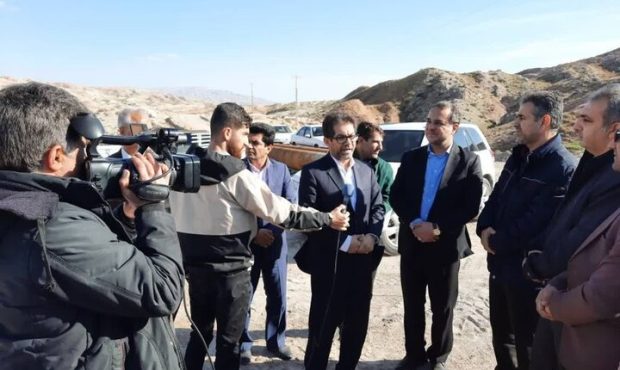 رییس سازمان مدیریت و برنامه ریزی استان ایلام: محصولات حوزه عشایری نقش بسزایی در تنظیم بازار و مهار تورم دارند رییس سازمان مدیریت و برنامه ریزی استان ایلام: محصولات حوزه عشایری نقش بسزایی در تنظیم بازار و مهار تورم دارند