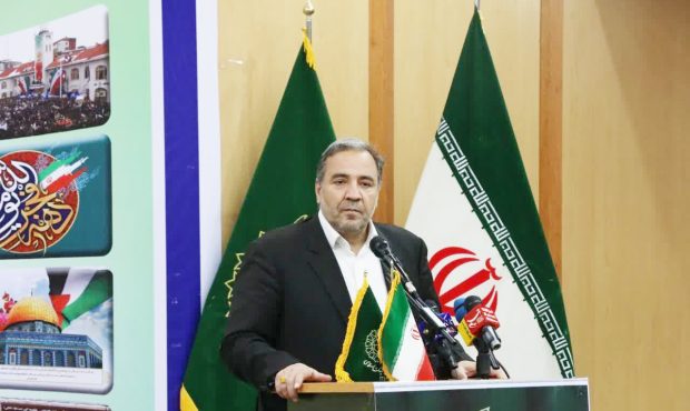 استاندار ایلام در همایش«نقش مردم در هندسه مراسم و مناسبت‌های انقلاب اسلامی»: اگر روایت‌گر دستاوردها نباشیم دشمن دستاوردها را تحریف می‌کند