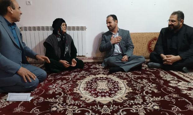 دیدار مدیر کل بنیاد شهید و امور ایثارگران استان با خانواده های معظم شهدا به مناسبت دهه فجر