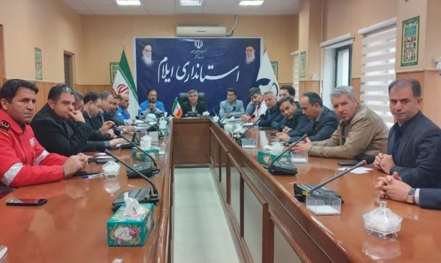 معاون سیاسی امنیتی استاندار ایلام خبر داد: اعلام آماده باش دستگاه های عضو ستاد بحران ایلام به علت بارش های سیلابی