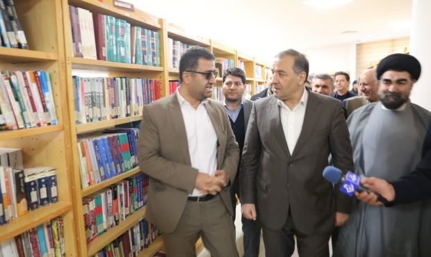 استاندار ایلام خبر داد: ۳۲۶ طرح و پروژه دهه فجر  با اعتبار ۳هزار ۷۹۴ میلیارد تومان در استان کلنگ‌زنی و یا افتتاح می شود