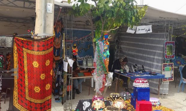 فرزاد شریفی از فروش نوروزی ۱۰ میلیارد ریالی محصولات صنایع دستی ایلام خبر داد