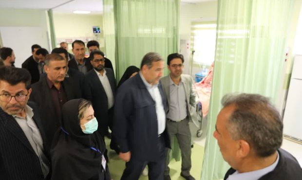 دستور استاندار ایلام برای تشکیل هیئتی در خصوص بررسی وضعیت بیمارستان رازی شهر ایلام