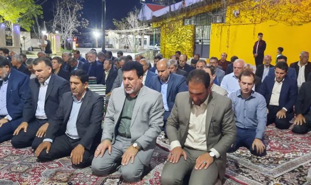 برگزاری محفل انس با قرآن کریم، بازنشستگان و پیشکسوتان عرصه ایثار و شهادت در یک اردوی یک روزه برگزاری محفل انس با قرآن کریم، بازنشستگان و پیشکسوتان عرصه ایثار و شهادت در یک اردوی یک روزه