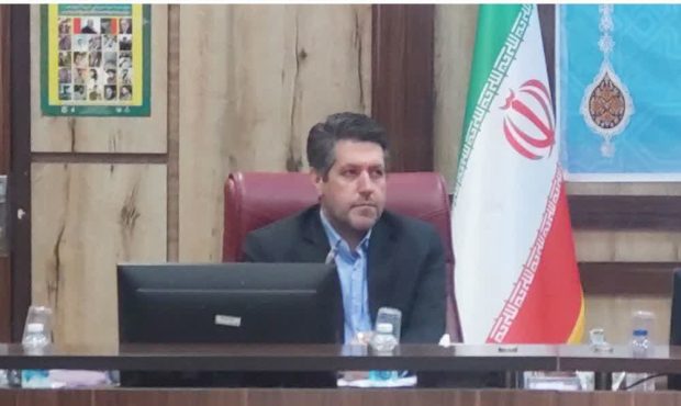 در برخورد با متخلفین صنفی، هیچ تعارفی نداشته و با آنها برخورد قاطعانه و پیشگیرانه خواهیم داشت