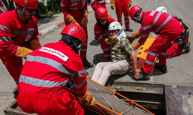 مدیرعامل جمعیت هلال احمر استان ایلام خبر داد: افزایش ۹۰ درصدی امدادرسانی هلال احمر ایلام در حوادث مدیرعامل جمعیت هلال احمر استان ایلام خبر داد: افزایش ۹۰ درصدی امدادرسانی هلال احمر ایلام در حوادث