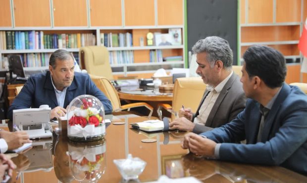 دیدار مدیرعامل آبفای استان با استاندار ایلام دیدار مدیرعامل آبفای استان با استاندار ایلام