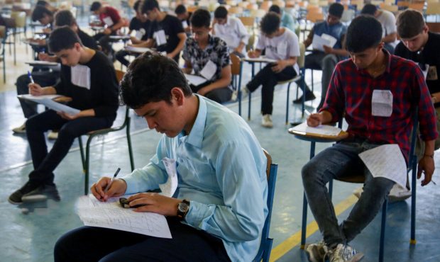 مدیرکل نوسازی، توسعه و تجهیز مدارس ایلام: نیازهای استان ایلام در بخش ساخت فضاهای آموزش شناسایی شد مدیرکل نوسازی، توسعه و تجهیز مدارس ایلام: نیازهای استان ایلام در بخش ساخت فضاهای آموزش شناسایی شد