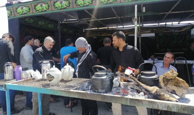 مدیرکل امور عشایر استان ایلام خبر داد: موکب شهدای عشایر کشور در مهران میزبان زوار اربعین است