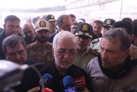 وزیر کشور با حضور در پایانه شهید سلیمانی مرز مهران: در مرز مهران با وجود ۴۸ درصد کل تردد در بین مرزهای ششگانه کشور، تردد روان و هیچ گره ترافیکی نداریم وزیر کشور با حضور در پایانه شهید سلیمانی مرز مهران: در مرز مهران با وجود ۴۸ درصد کل تردد در بین مرزهای ششگانه کشور، تردد روان و هیچ گره ترافیکی نداریم