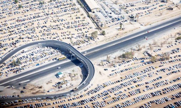 فرمانده قرارگاه اربعین فراجا خبر داد: خروج خودروهای پارک شده در مهران افزایش یافته است