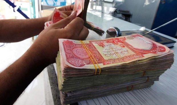 مدیر امور شعب بانک ملی ایلام خبر داد: پرداخت پنج میلیارد و ۷۰۰ میلیون دینار به زوار اربعین در ایلام