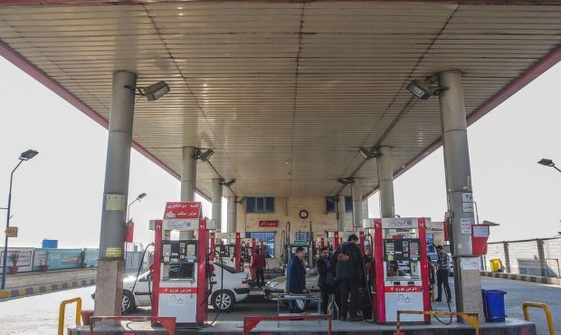 مدیر شرکت پخش فرآورده‌های نفتی منطقه ایلام: اربعین امسال مصرف بنزین در ایلام ۳۲ درصد افزایش یافت