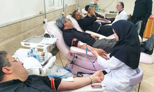 مدیرکل انتقال خون ایلام خبر داد: بیش از سه هزار ایلامی در محرم و صفر خون اهدا کردند