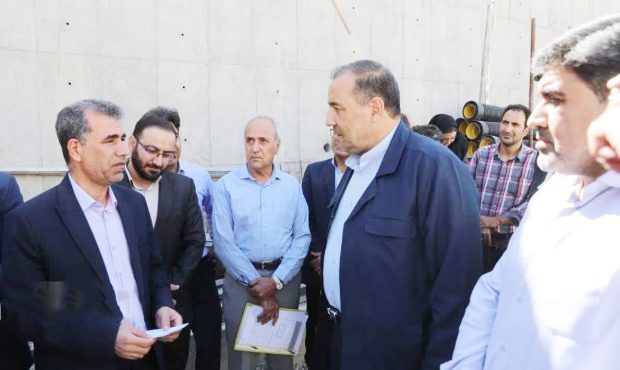 استاندار ایلام در بازدید از مختلف بیمارستان در حال ساخت ملکشاهی: با تکمیل فضای داخلی ساختمان بیمارستان، تجهیزات آن به زودی نصب می‌شود