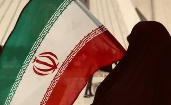 زن عفیف علمدار عزت و استقلال یک کشور است