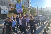 همایش پیاده روی خانوادگی گرامیداشت هفته دفاع مقدس در ایلام برگزار شد
