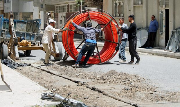 مدیرکل ارتباطات و فناروی اطلاعات استان خبر داد: اجرایی شدن ۸۵ کیلومتر فیبر نوری روستایی تا پایان سال در ایلام