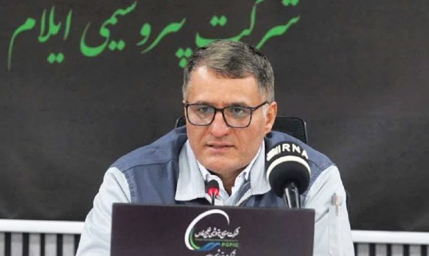 مدیر عامل شرکت پتروشیمی ایلام در نشست با خبرنگاران تاکید کرد: از اجحاف ۳۶ میلیون دلاری در حق پتروشیمی ایلام جلوگیری شود