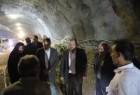 خط بطلانی بر همه شایعات: خبر_خوش استاندار ایلام در جریان بازدید از تونل دوم آزادی/عملیات اجرایی پارک پلی‌پروپیلین حداکثر تا یک‌ماه آینده آغاز می‌شود